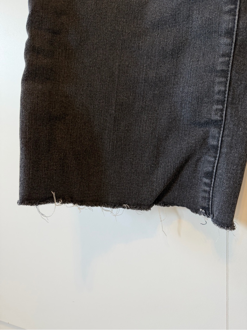 Joe's Jeans Black Wide-Leg High Rise Persephone Jeans w/Raw Hem - Picture 6 of 7